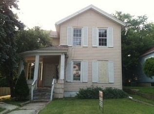 713 S Lincoln Ave, Aurora, IL 60505