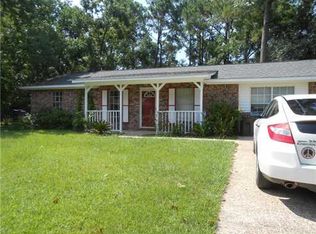 1705 Riverside Dr, Gautier, MS 39553