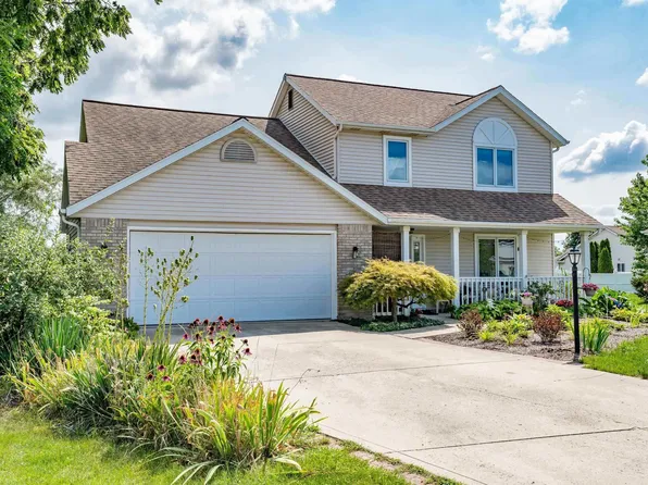 10115 Lake Tahoe Ct, Fort Wayne, IN 46804