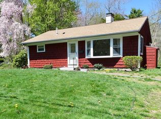 24 Treeland Dr, Framingham, MA 01701