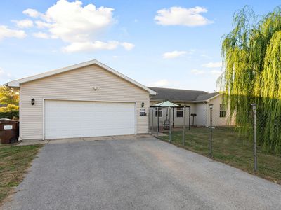 161 N Robert Dr, Godley, IL, 60407