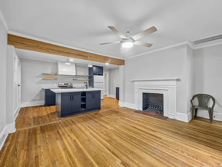 8 Amherst Ave #B — Photo 6
