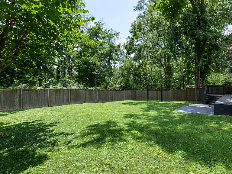 5004 Danby Dr — Photo 54