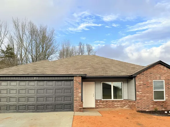 211 Baldwin Dr, Beebe, AR 72012