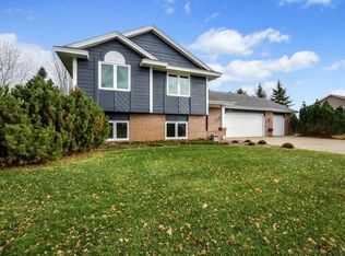 815 Meander Rd, Hanover, MN 55341