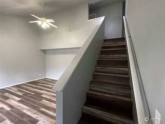 4th image of 8546 Sweet Clover Drive SE
