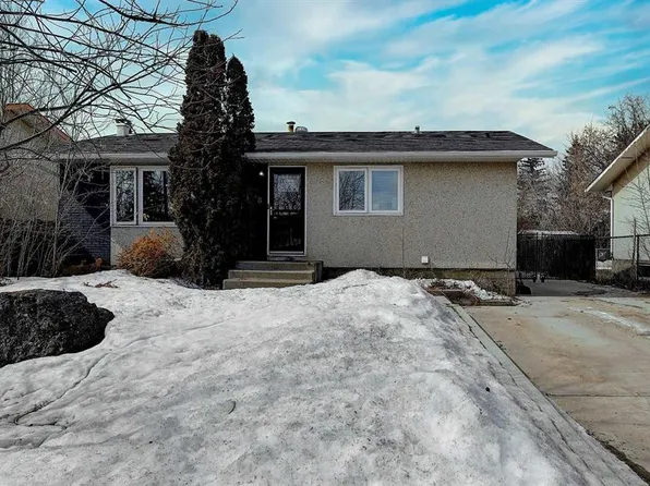 7642 E Patterson Dr, Grande Prairie, AB T8V 3Z6
