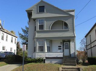 1400 3rd St, Rensselaer, NY 12144