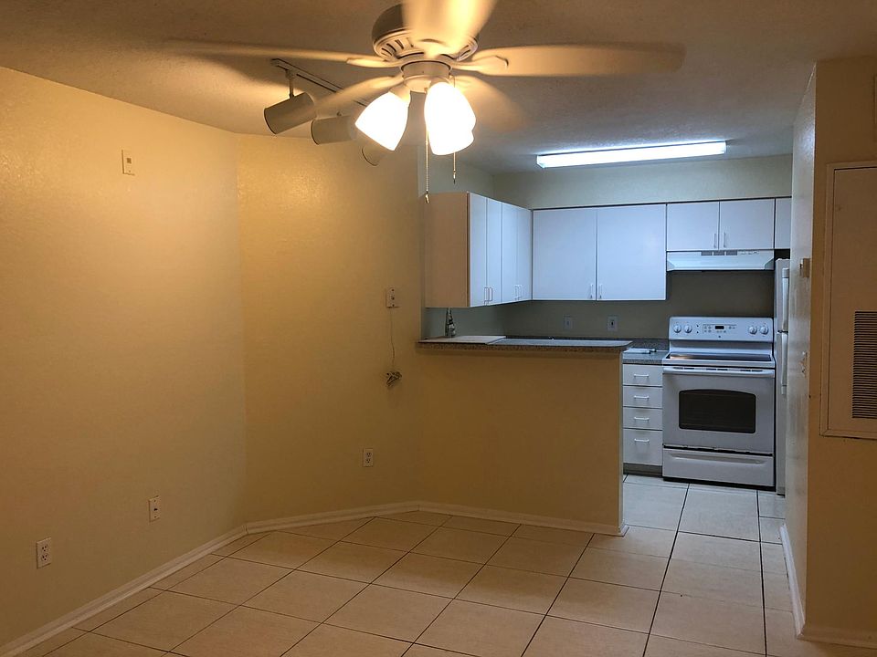 1st image of 5136 Park Central Dr APT 223