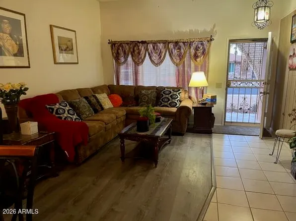 9409 W INDIAN HILLS Drive, Sun City, AZ 85351