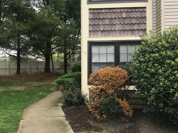 40 Cambridge Townhouse Dr #40-TOWNHOUSE, Egg Harbor Township, NJ 08234