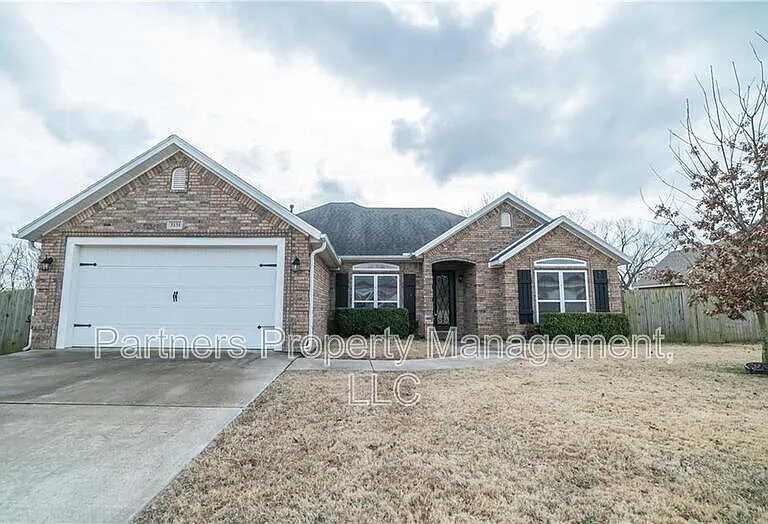 3131 W Ika Ln — Photo 1