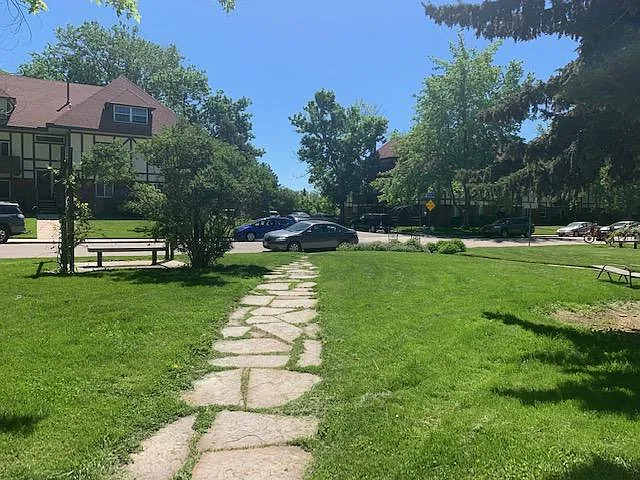 3250 Oneal Cir #C24 — Photo 17