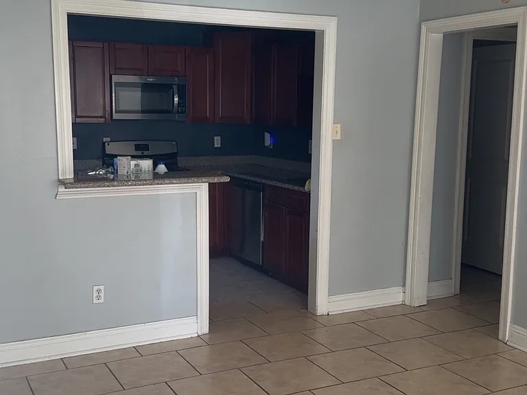 5419-21 Elysian Fields Ave #5421 — Photo 2