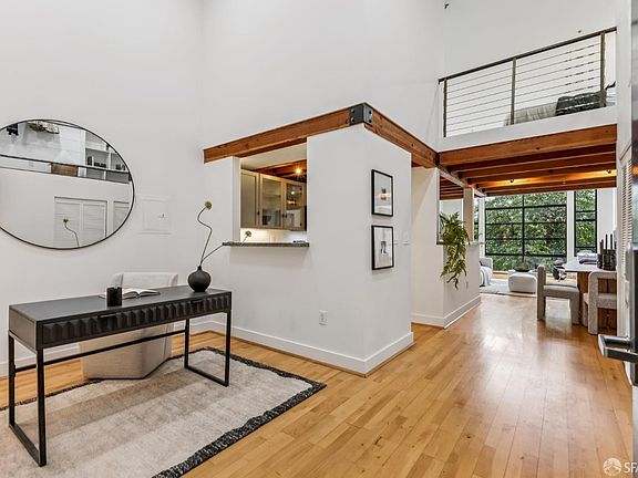 4th image of 2501 Harrison St Suite 2