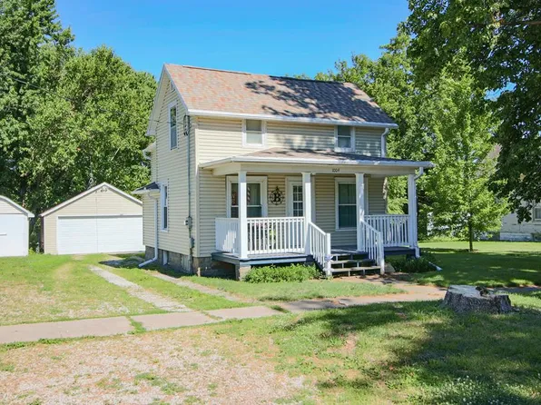 1004 Lynd St, Gowrie, IA 50543