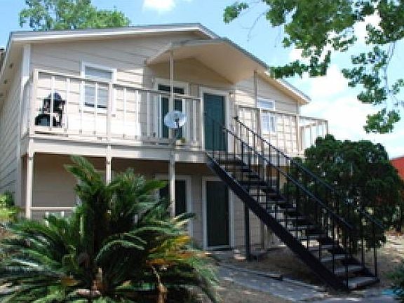 2nd image of 114 McKinney Ln APT 6