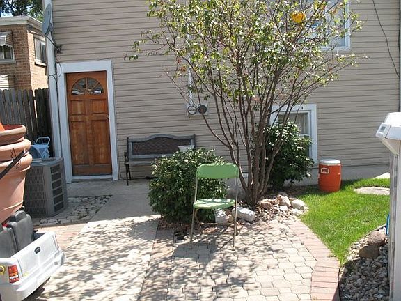 4th image of 3622 S 52nd Ct