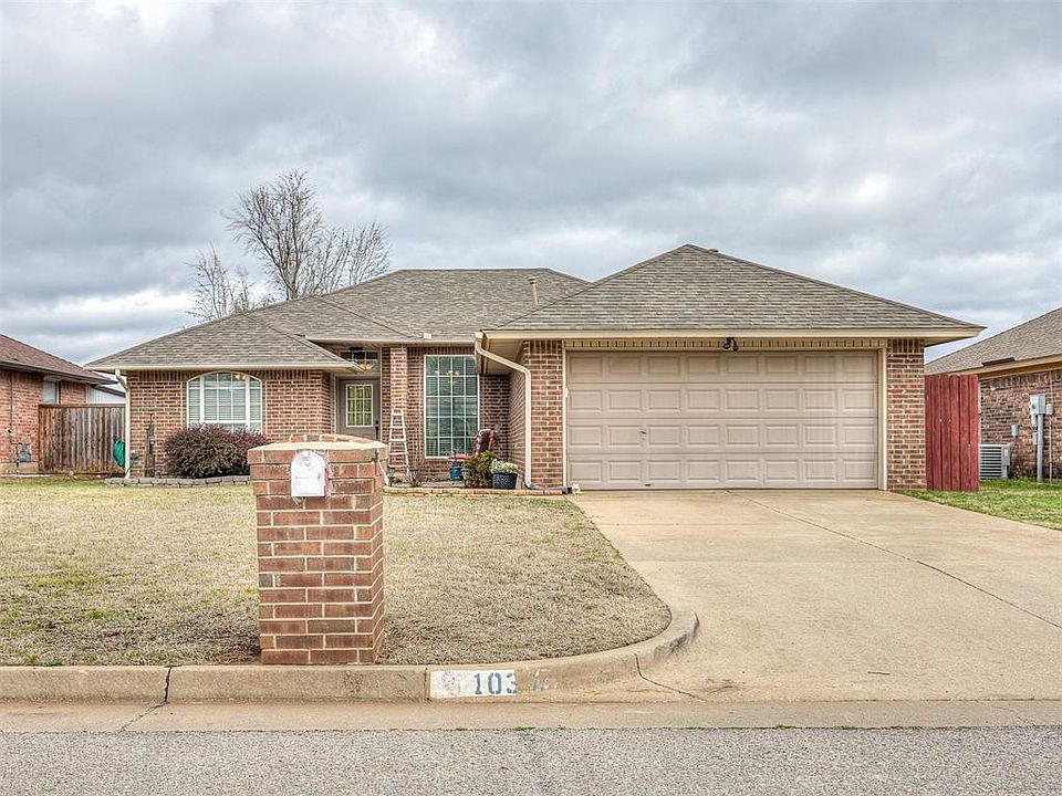 1st image of 10305 Bradford Way