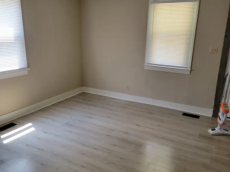2061 W Sunrise Dr — Photo 18