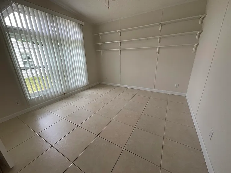 827 Sunglow St — Photo 20