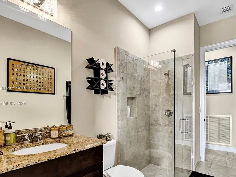 6804 N Stillwater Shores Dr — Photo 4