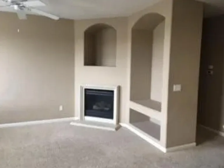376 Noble Dr — Photo 6