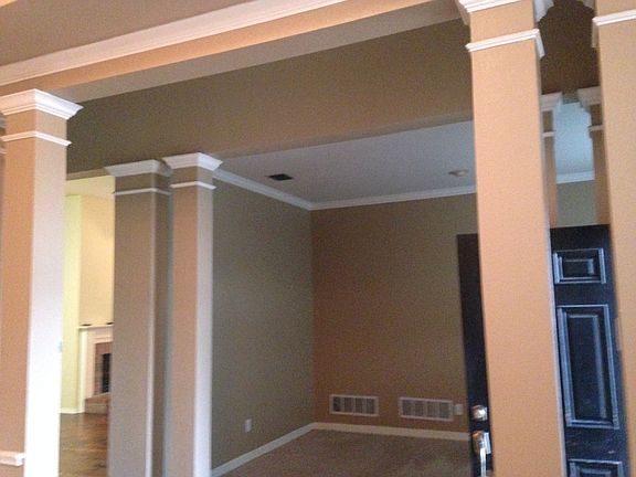 2nd image of 1429 Summerwind Ln
