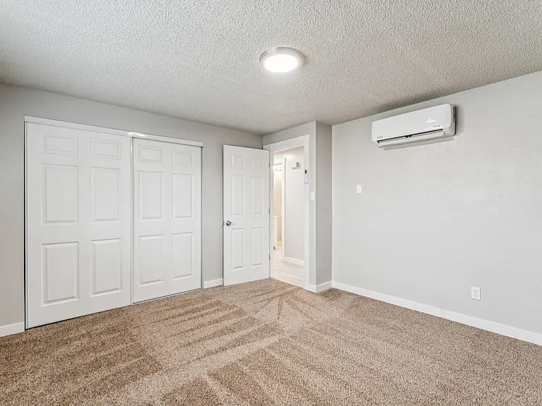 2111 Airport Ave #2105 — Photo 18