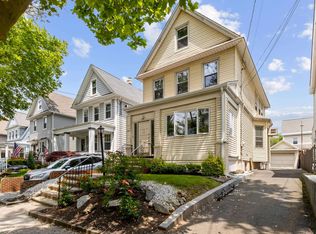 83 W 38th St, Bayonne, NJ 07002