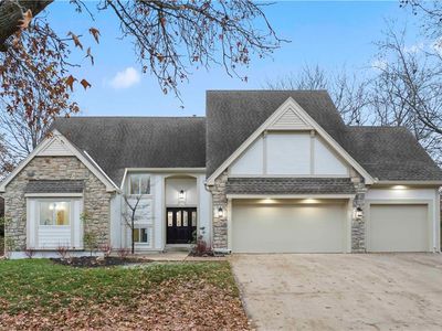 10511 W 123rd St, Overland Park, KS, 66213