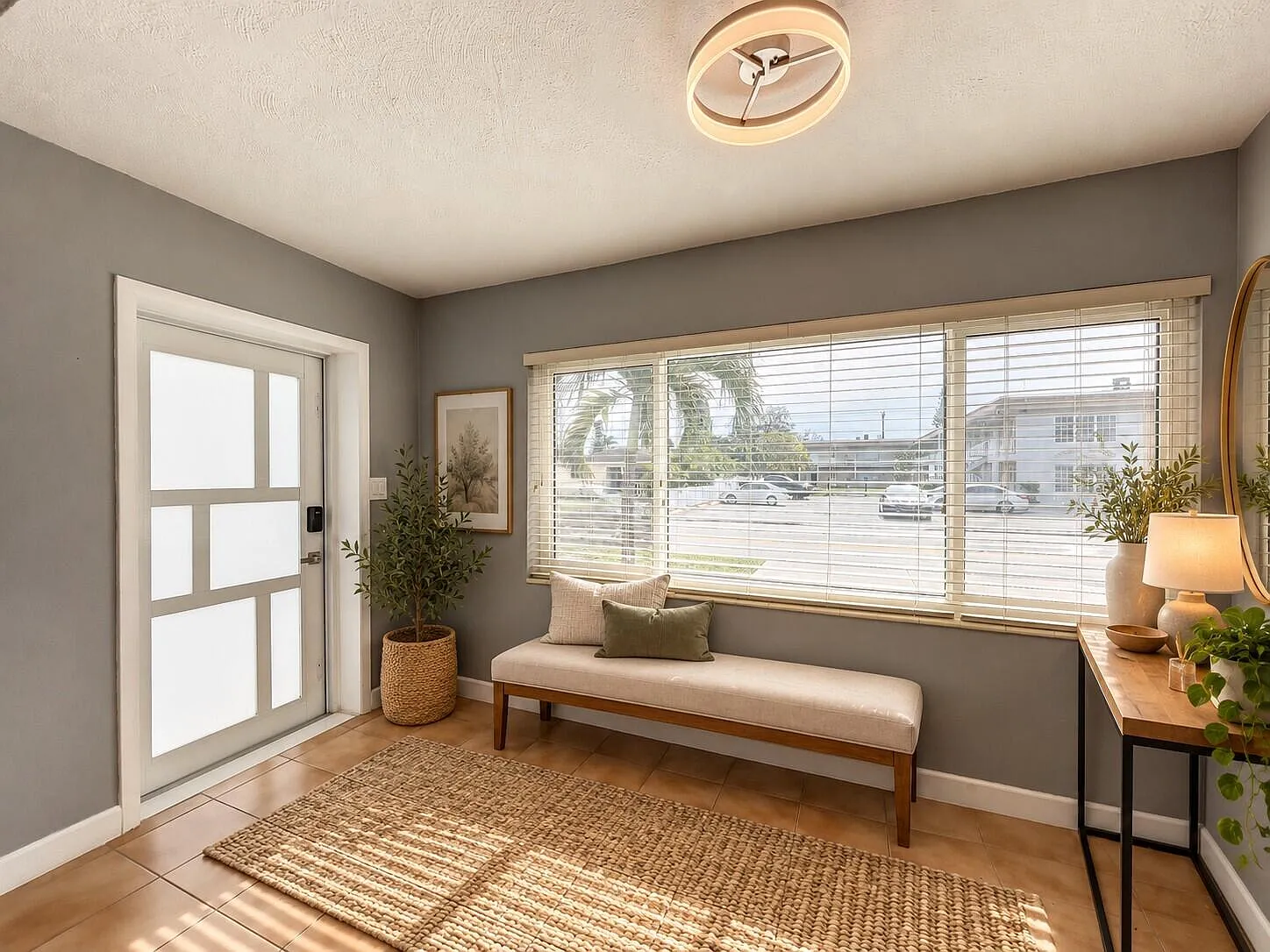 2 bed, 1.0 bath, 959 sqft, $2,350 — Photo 2