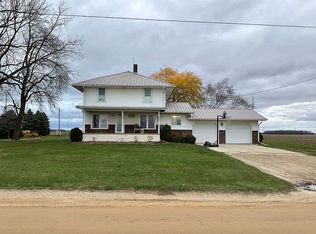 9898 Garfield Rd, Carson City, MI 48811