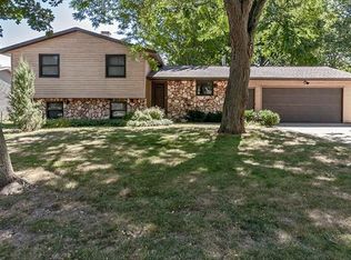 2855 Berken Ct, Green Bay, WI 54304