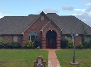 1820 Pinson Dr, Texarkana, AR 71854