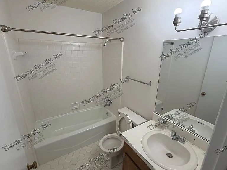 2206 Candlewood Dr SW #B — Photo 14