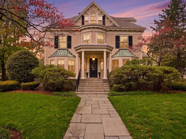 115 Church St, Winchester, MA 01890