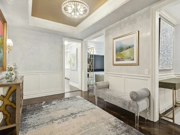 655 Park Ave APT 5E, New York, NY 10065