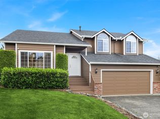 3802 Carpenter St, Mount Vernon, WA 98274