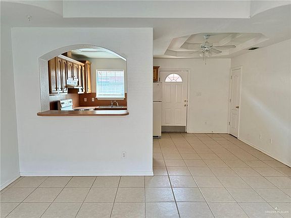 3rd image of 1516 Tampa St APT 1