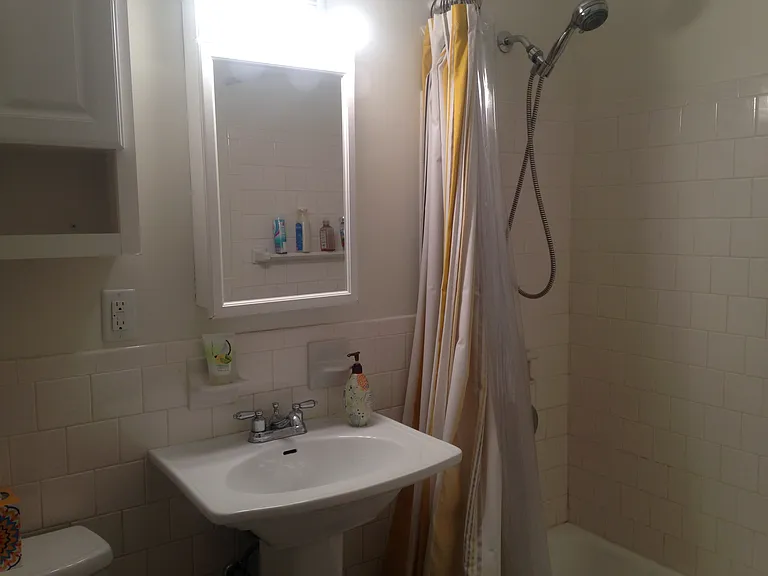 804 Centre St #101 — Photo 5