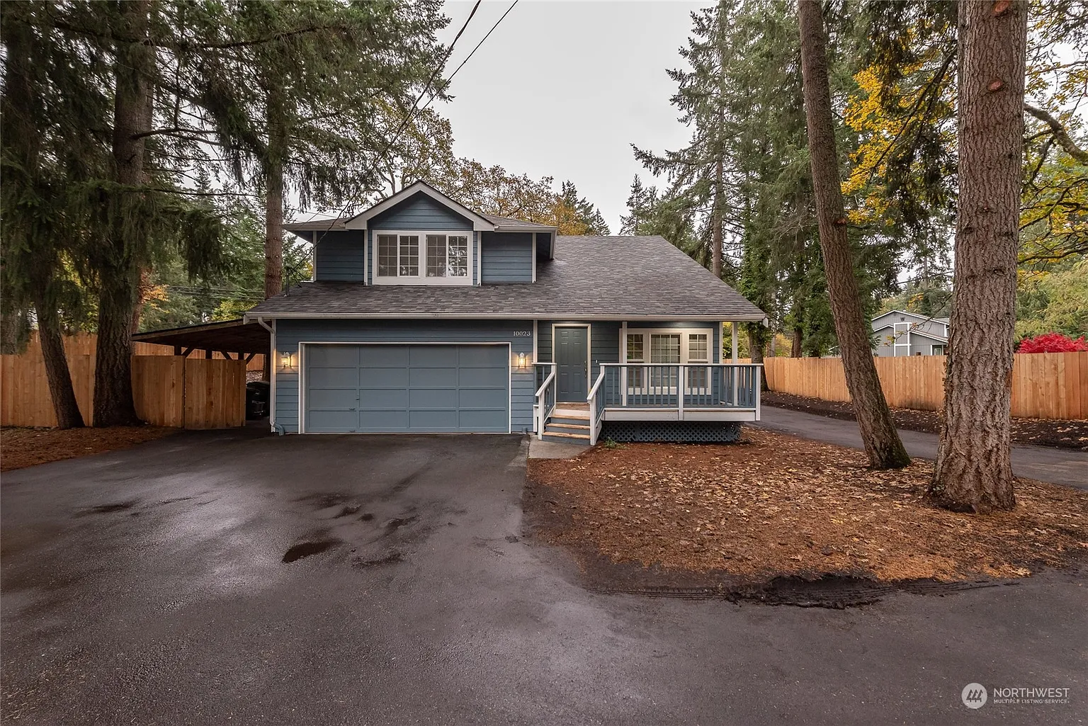 10023 Angle Lane SW photo 1
