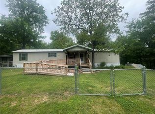 18527 S Welling Rd, Tahlequah, OK 74464