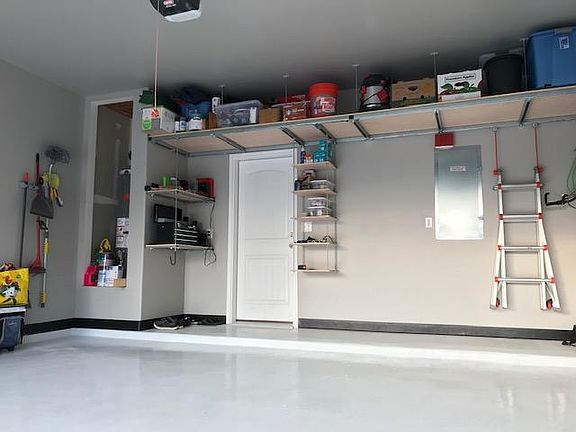 3rd image of 2880 Donnell Dr Unit 2302