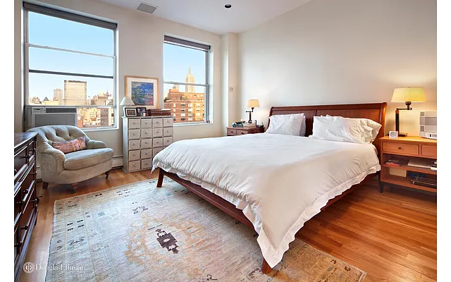Rented by Douglas Elliman | media 23