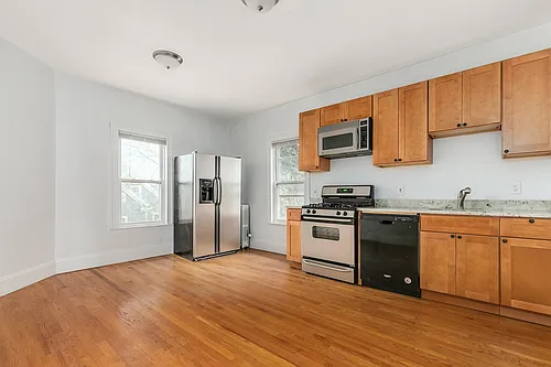 103 Summer St #3 Photo 1