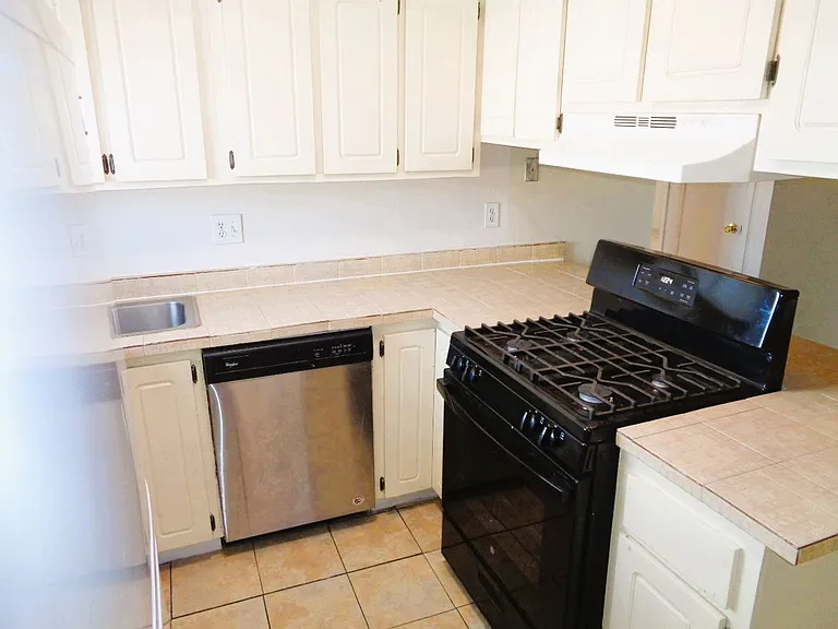 3028 E Glen Dr #A — Photo 9