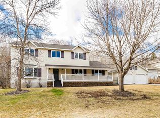 1109 Valley Dr, Duluth, MN 55804