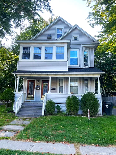 251 Whiting Ln #3 Photo 1