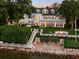 20100 Lakeview Ave, Excelsior, MN 55331